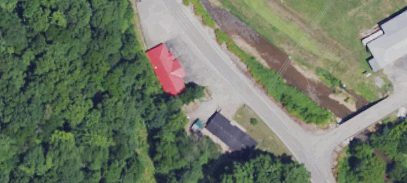 4390 Hwy 7th S