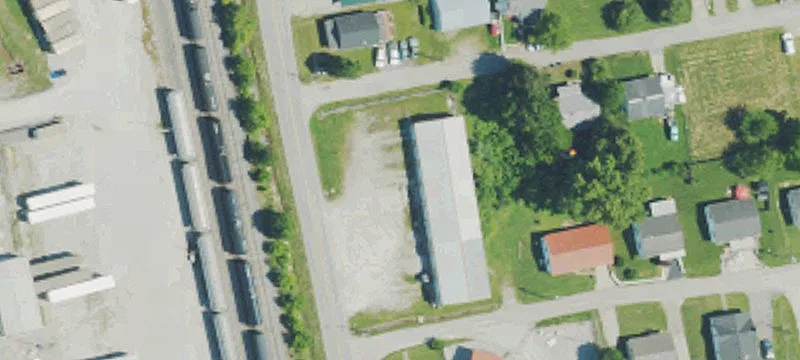 202 Tobacco Rd