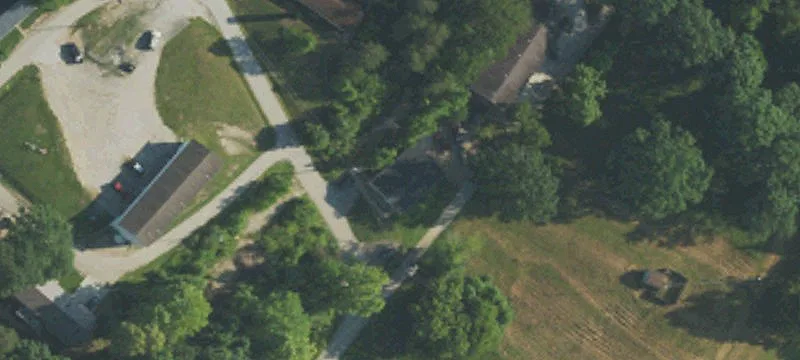 101 Vly Dr