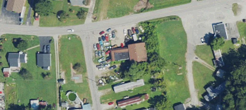 1704 Cannonsburg Rd