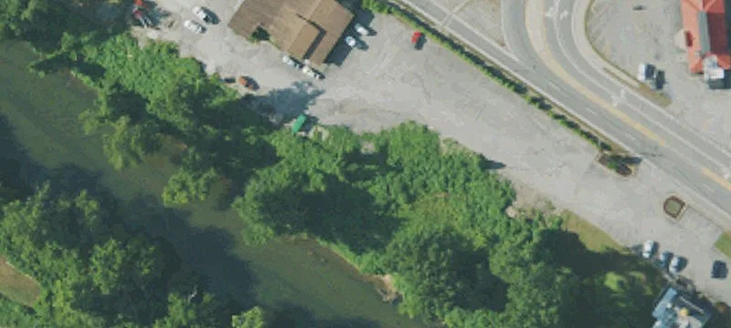 Main Riv Bank