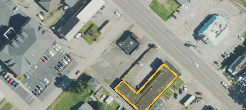 3000 Winchester Ave