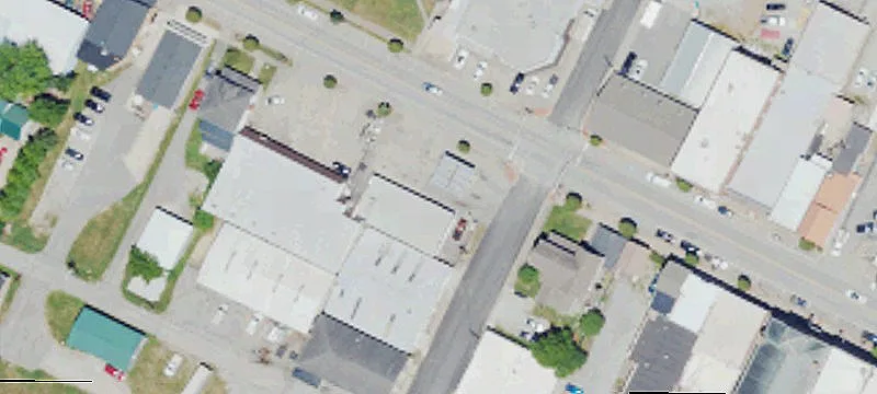 200 Main St