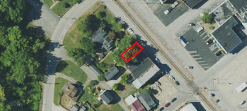 101 3rd St