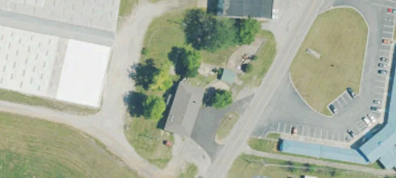 320 Dixie St