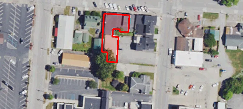 126 Main St
