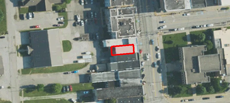 137 Main St