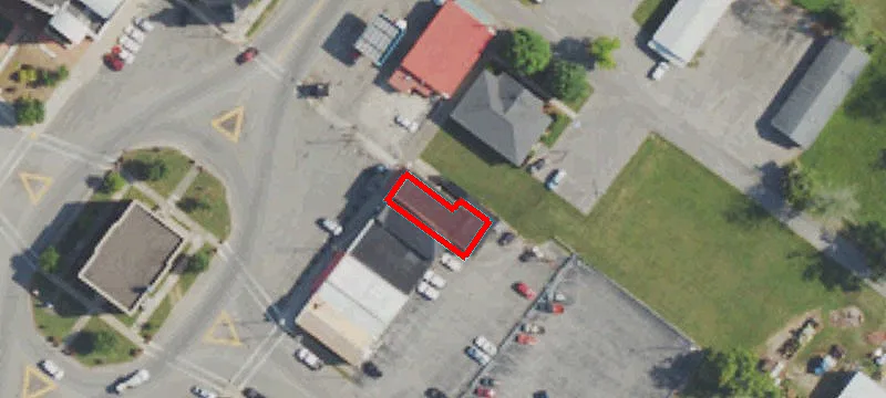 528 Courthouse Sq