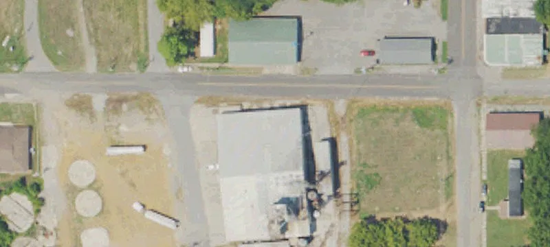 62 College St