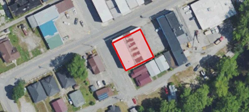 414 Main St