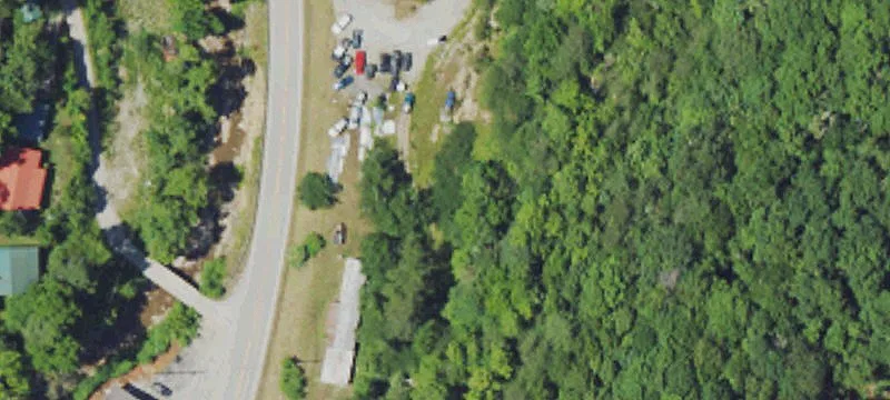 1672 Hwy 421
