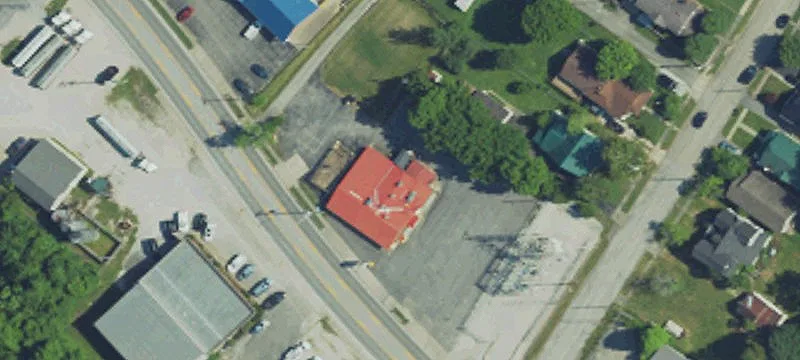 77 Riv Dr