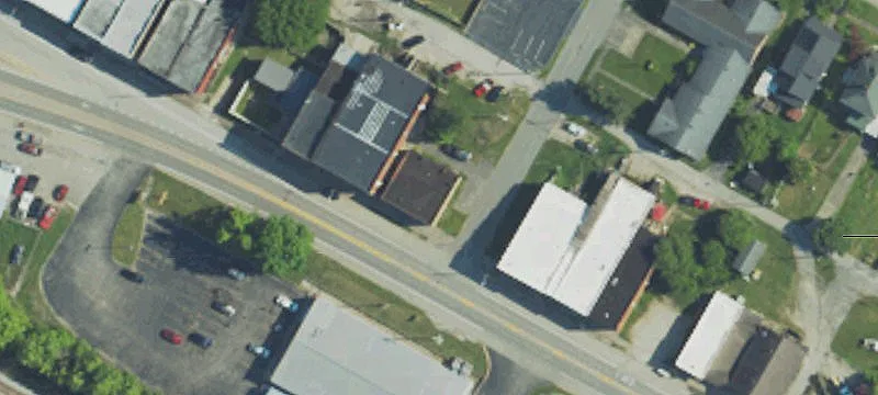 704 Main St