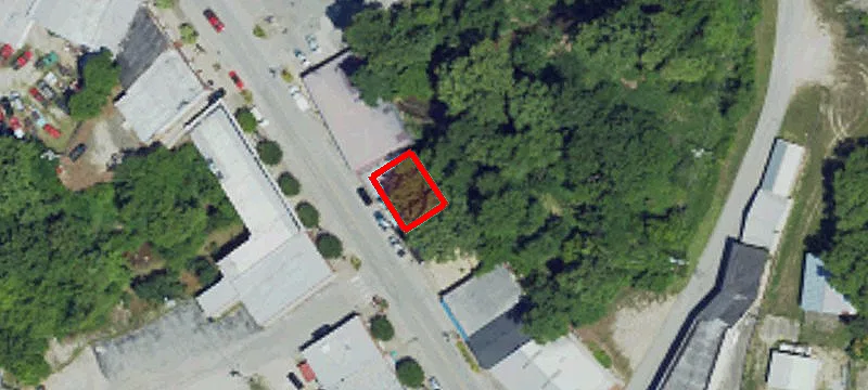 124 Main St