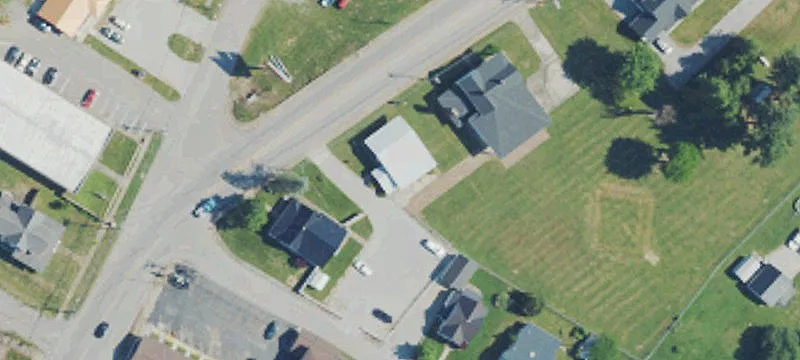 228 Main St