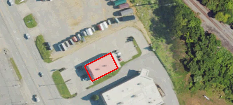150 Noe Ln