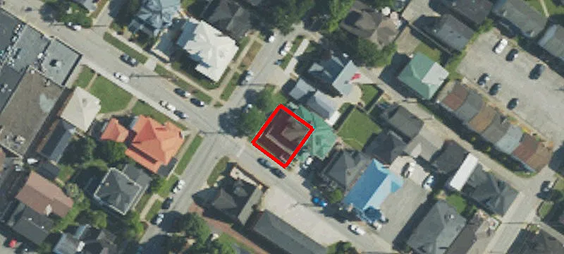 140 Scott Ave