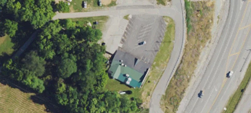 75 Holt Rd