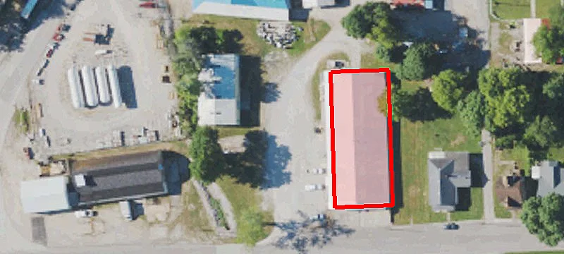 305 Main St