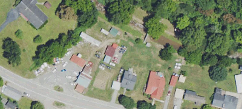 8169 Hwy 610th W Dorton