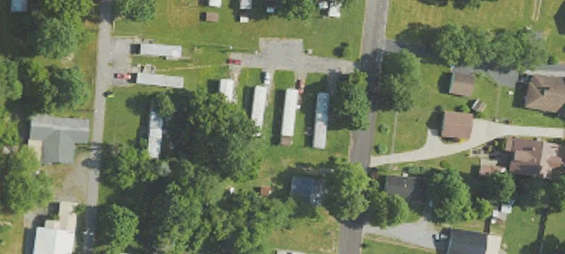 Maple St