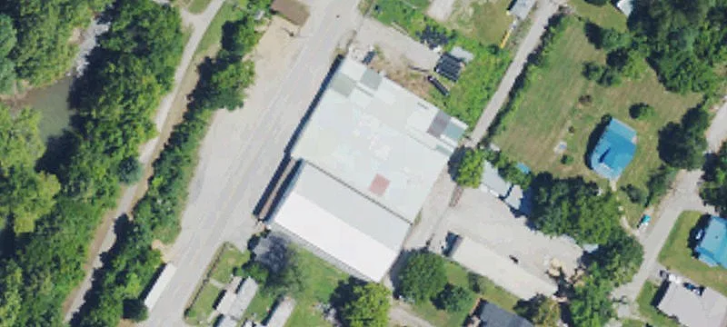 Railroad Ave