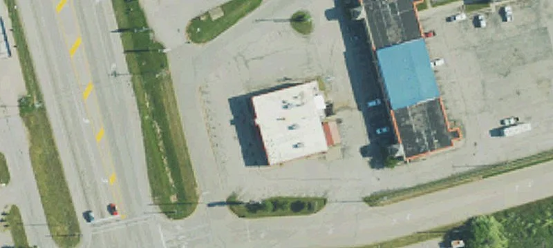 703 Maysville Rd