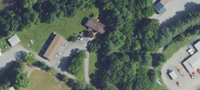 148 Farr Ln