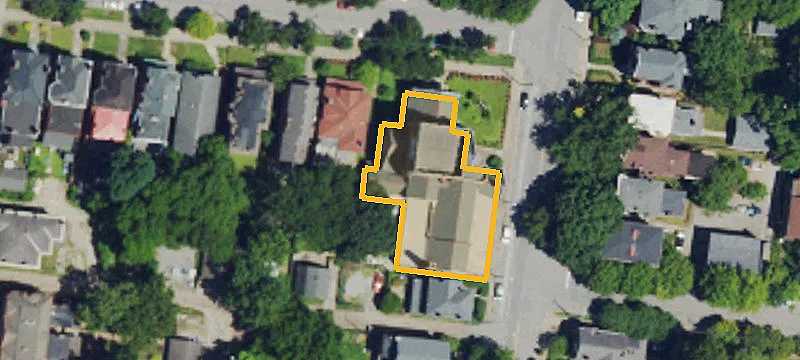 110 Ormsby Ave