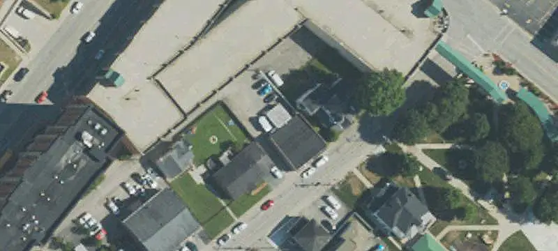 175 College St