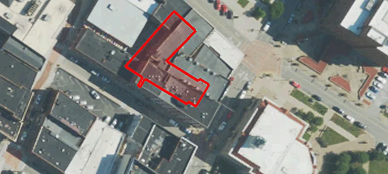 Main St