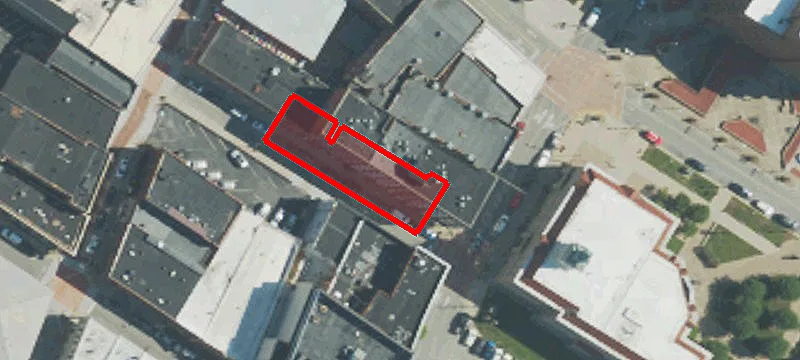 143 Main St