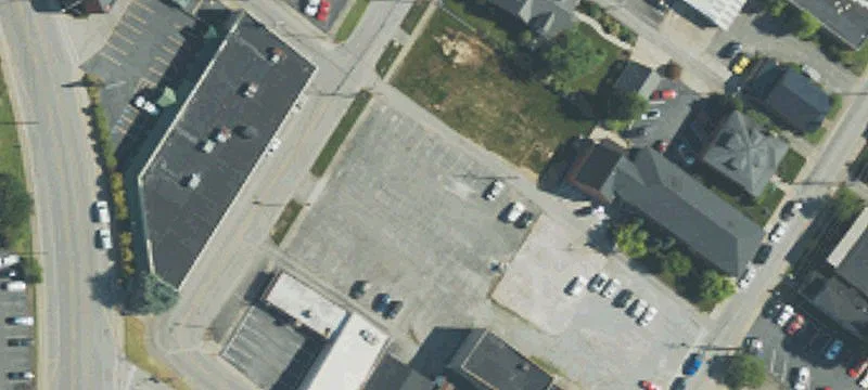 3rd St