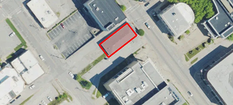 303 Main St