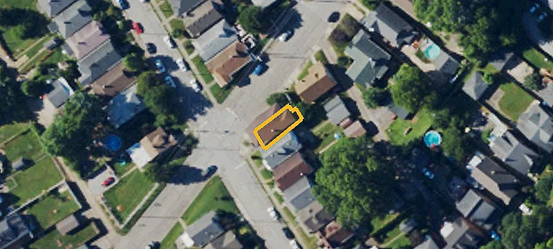 1257 Lydia St