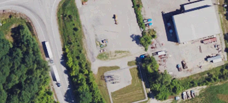 2907 Us Hwy 42nd W