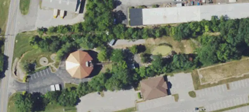 2303 Watterson Trl