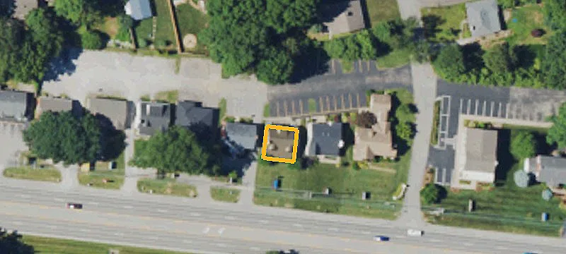 8221 Shelbyville Rd
