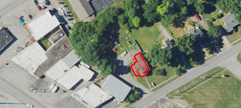 5907 6th Mile Ln