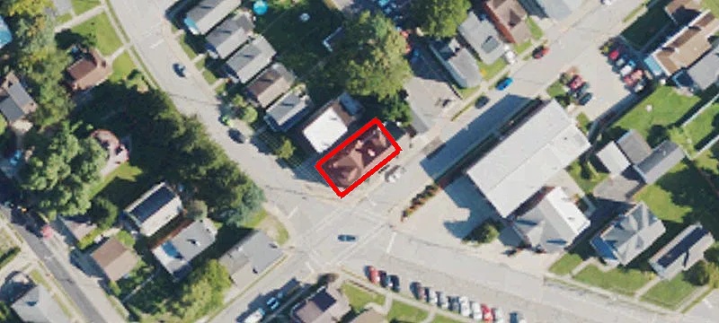2 Walnut St