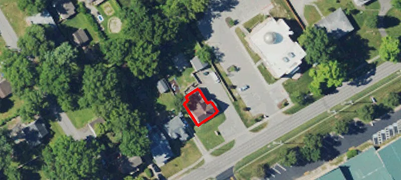 5925 6th Mile Ln