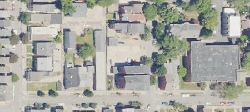 721 Bakewell St