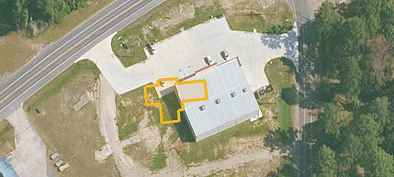 11787 Hwy 190th W