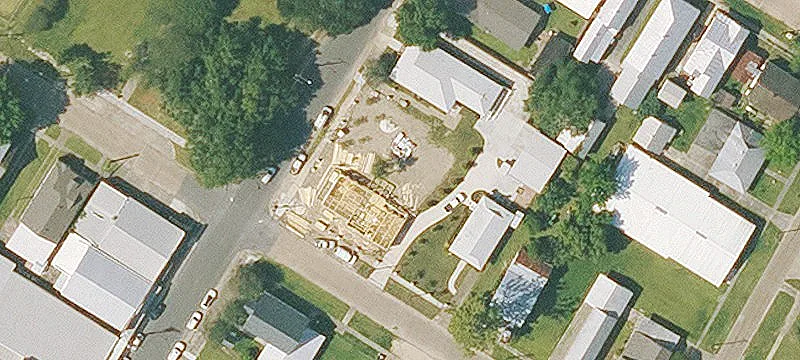 317 Railroad Ave