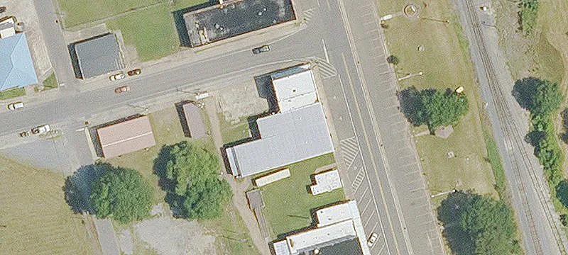Land Ave
