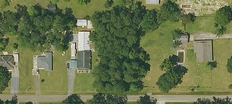 Lacombe, LA 70445