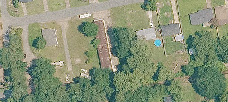 325 Oaklawn Dr