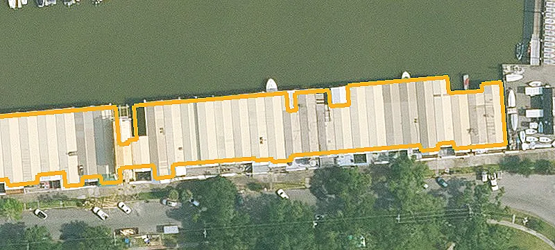 135 Roadway St