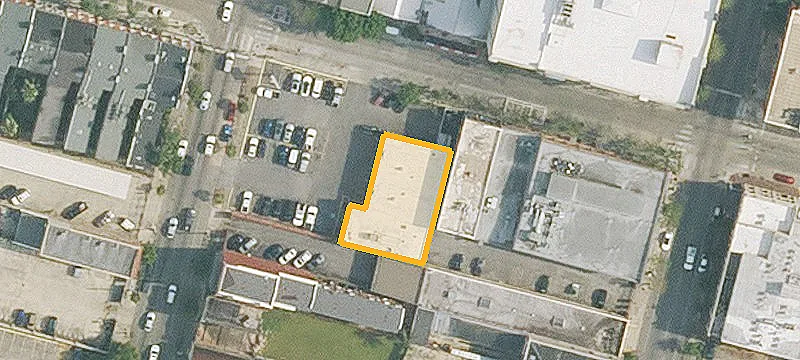 528 Julia St