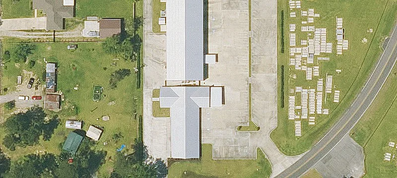 17677 Hwy 933